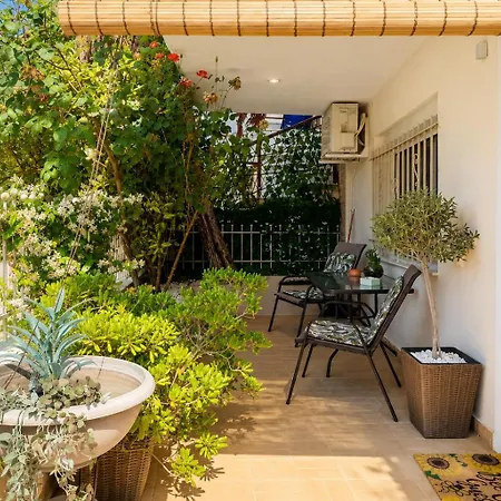 公寓 Yellow Tulip Apartment, Cozy Village Near Thessaloniki *